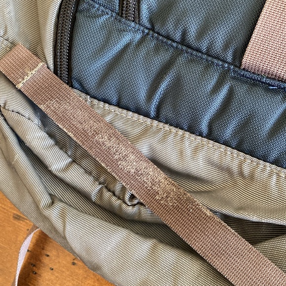 REI Backpack - Picture 8 of 9